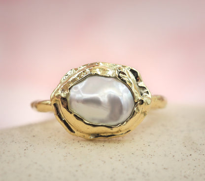 Gouden Ring met Grillige Parel