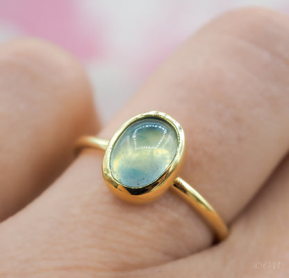 Gouden ring met aquamarijn
