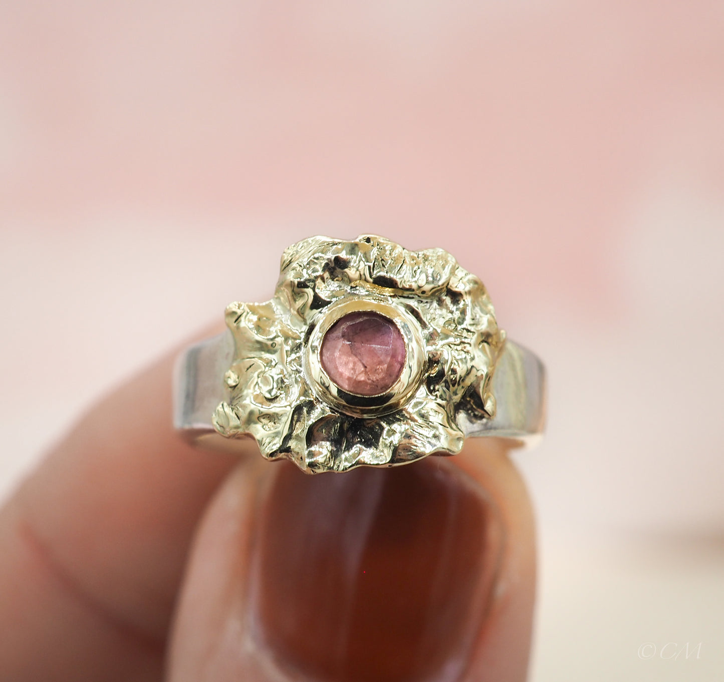Unieke ring met roze toermalijn